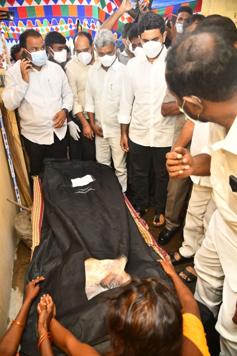 TDP Leader Nara lokesh Consults Ramyas Family Members