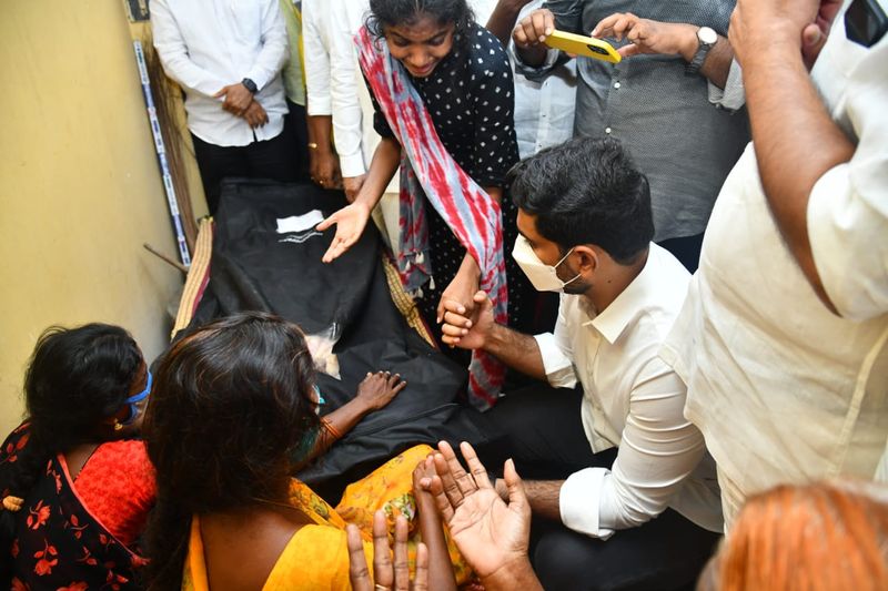 TDP Leader Nara lokesh Consults Ramyas Family Members