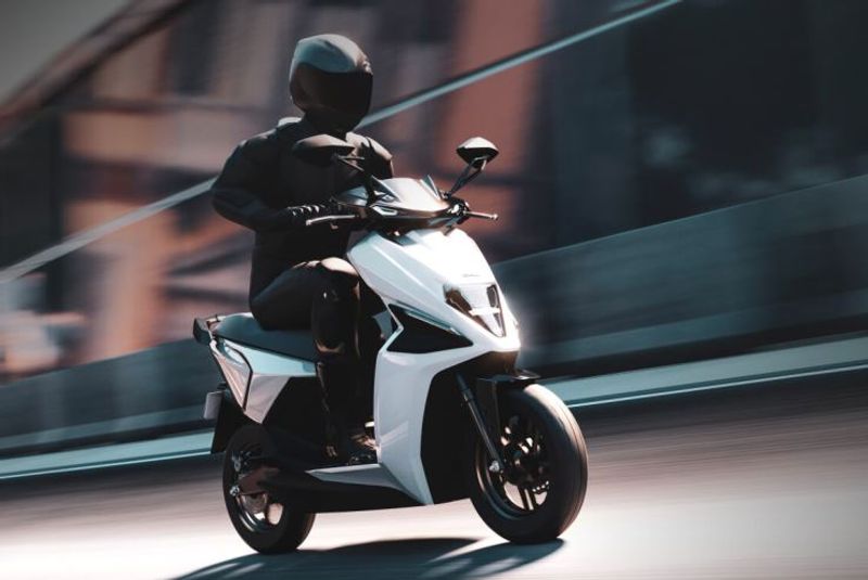 Simple One Electric Scooter : The Highest Driving Range Of The Country Launched Know its Price And Features