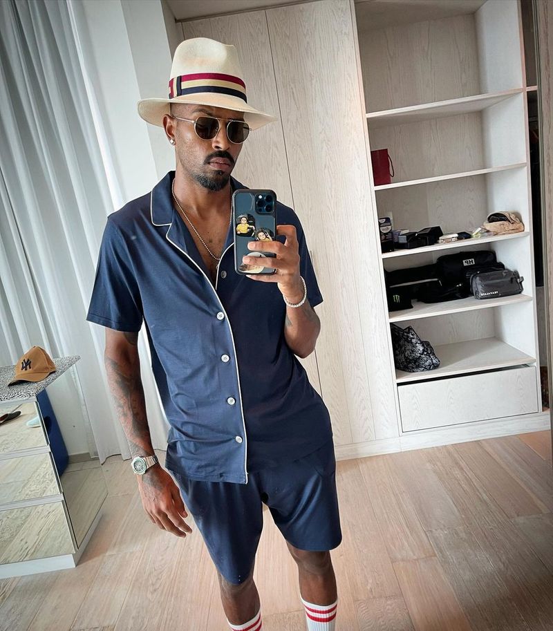 Hardik Pandya denies having owned house in Mumbai's Rustomjee Paramount-ayh