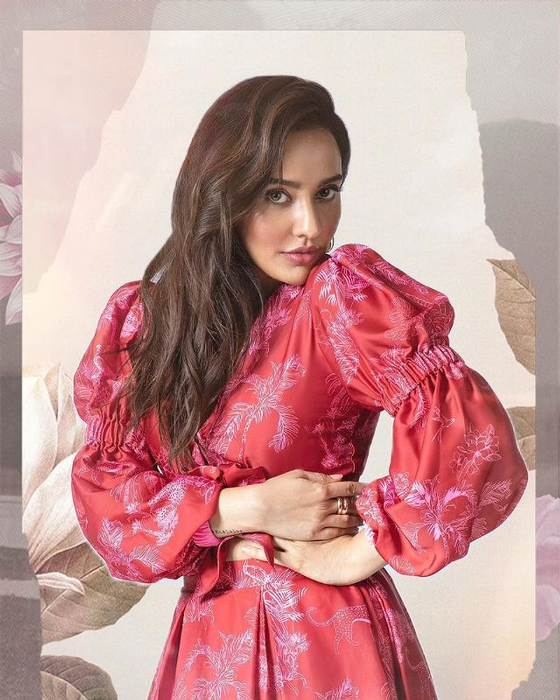 Chirutha Heroine Neha sharma stunning photoshoot