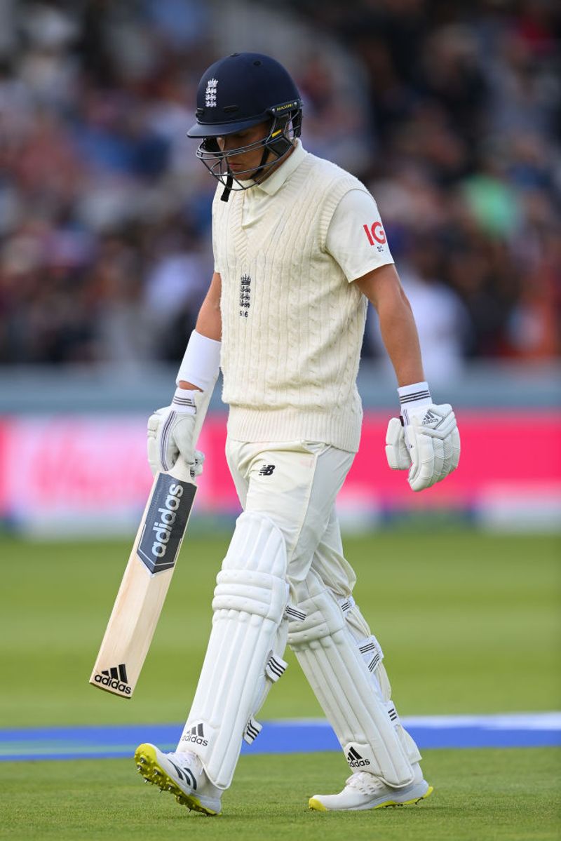 Shane Warne Calls Sam Curran as Bits and Pieces Player in Test, should be replace with