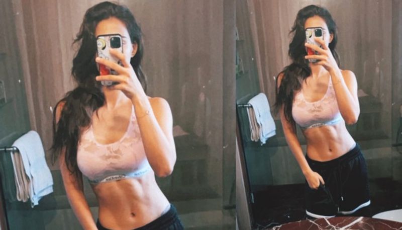 disha patani drops a sizzling hot mirror selfie trending