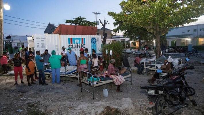 Haiti earthquake: Death toll rises survivors food, medical aid and shelter-dnm Haiti earthquake: Death toll rises survivors food, medical aid and shelter-dnm