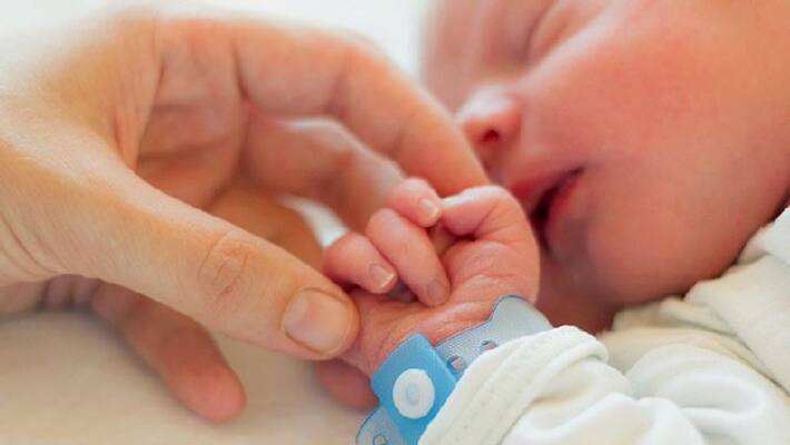 doctor explains about the brain related problems in infants born during pandemic doctor explains about the brain related problems in infants born during pandemic