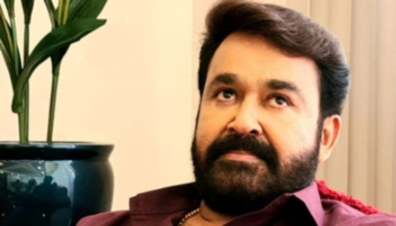 Mohanlal or Mammootty Who richest superstar of Malayalam cinema