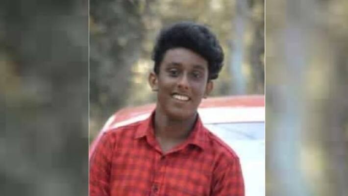 Pickup van collides with bike Plus Two student dies Pickup van collides with bike Plus Two student dies