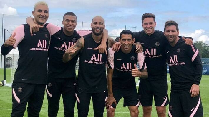 Kylian Mbappe assist Messi for Goal in PSG training Session-Video Kylian Mbappe assist Messi for Goal in PSG training Session-Video