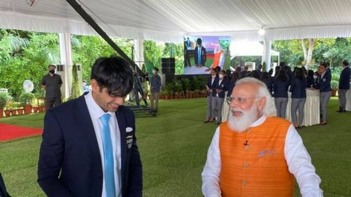 PM Modi lauds Neeraj Chopra efforts in Tokyo Olympics PM Modi lauds Neeraj Chopra efforts in Tokyo Olympics