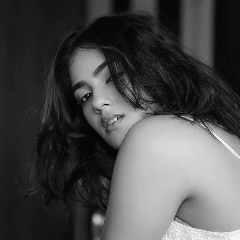 Ek Mini katha fame kavya thapar's latest photos