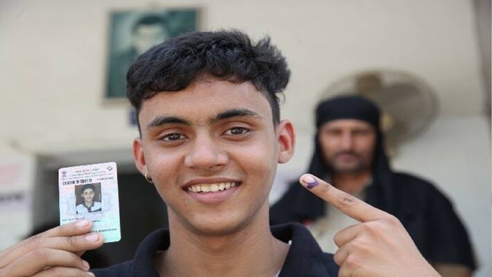 Mood Of UP Opinion Poll shows the Caste inclination in 2022 ELections Battle in Uttar Pradesh Mood Of UP Opinion Poll shows the Caste inclination in 2022 ELections Battle in Uttar Pradesh