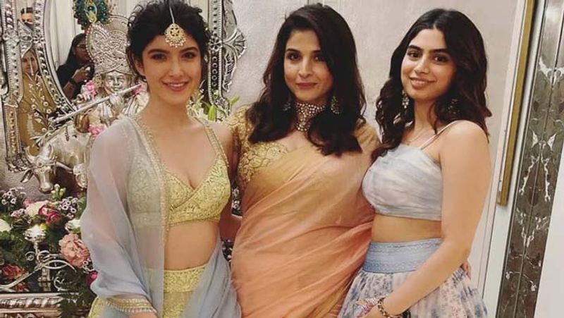 anil Kapoor sister reena kapoors daughter in law Antara Marwah baby shower