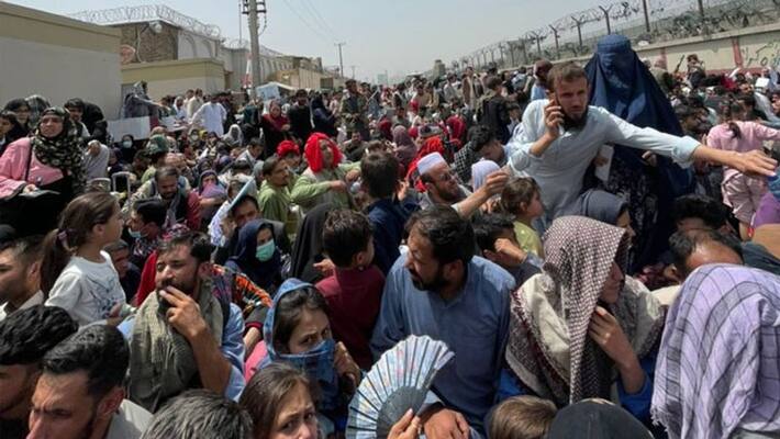 Afghan crisis... 7 people dead in kabul airport on sunday Afghan crisis... 7 people dead in kabul airport on sunday
