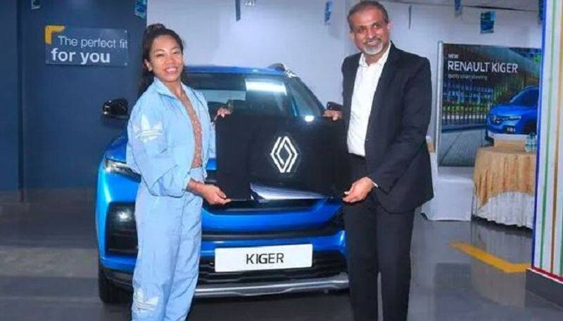 Olympic medal winner Mirabai Chanu gets awarded a Kiger compact SUV From Renault India