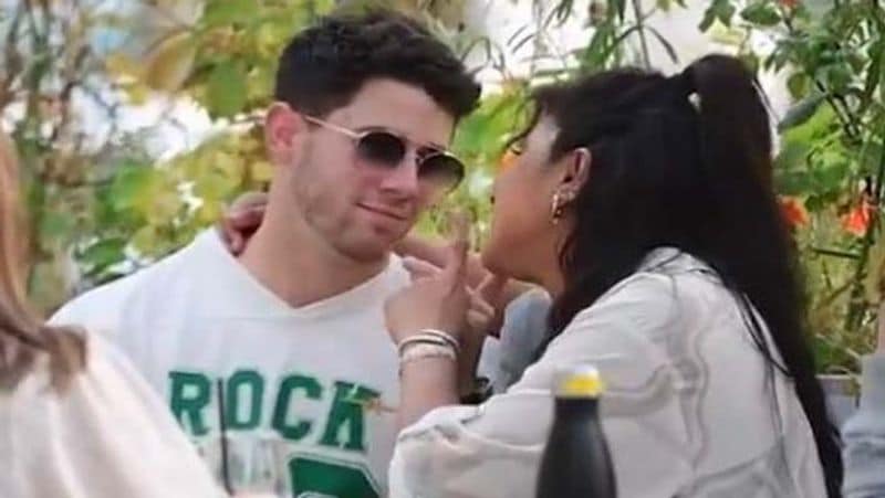 Priyanka Chopra Nick Jonas enjoying holiday after a long time