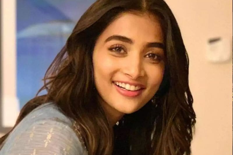 Roja husband Rk Selvamani sensational comments on pooja hegde