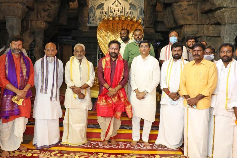 union minister kishan reddy visits tirumala temple