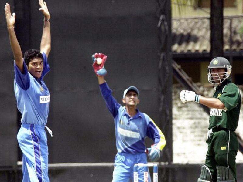 Know the story of most educated former Indian cricketer Aavishkar Salvi spb
