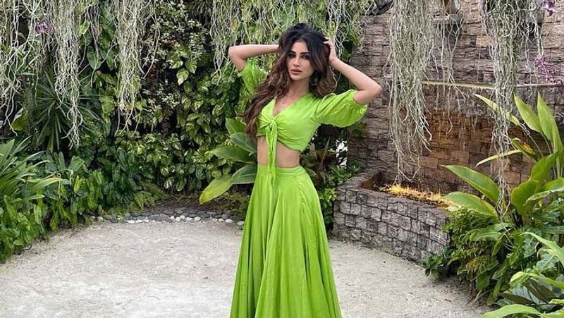 mouni roy looks stunning in bold dress enjoying holidays at beach