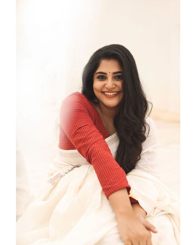 heroine manjima mohan latest photos from instagram