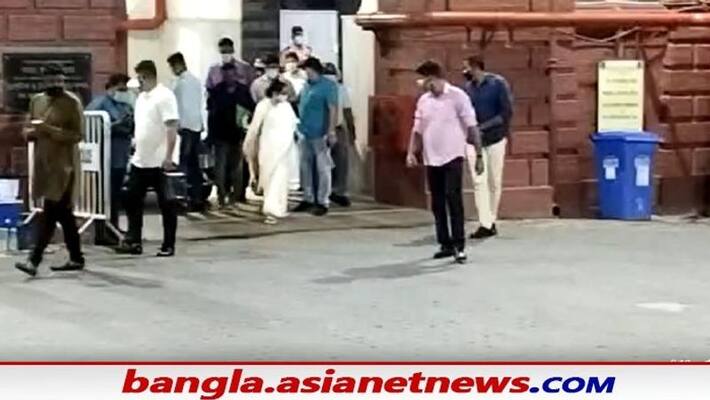 focus on health, two meetings a month will be held says CM Mamata Banerjee at SSKM BSM focus on health, two meetings a month will be held says CM Mamata Banerjee at SSKM BSM