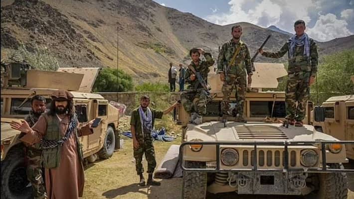Taliban issues first Fatwa, bans co-education in government and private universities-dnm Taliban issues first Fatwa, bans co-education in government and private universities-dnm