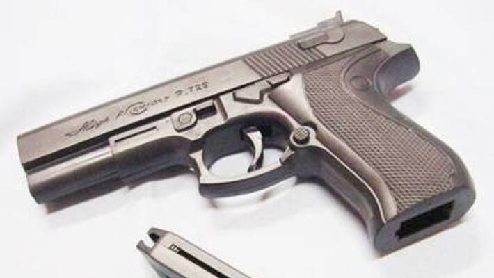 Man held in Haryana for selling firearms on Facebook Man held in Haryana for selling firearms on Facebook