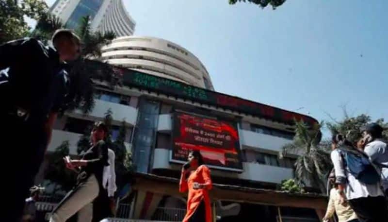 Sensex is down 125 points, while the Nifty remains at 17,800.IT stocks  are down.
