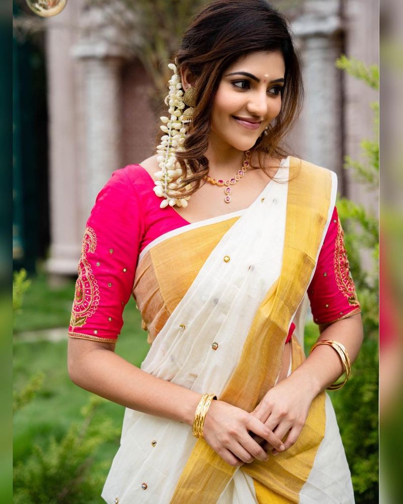 athulya and aparna balamurali onam special photos