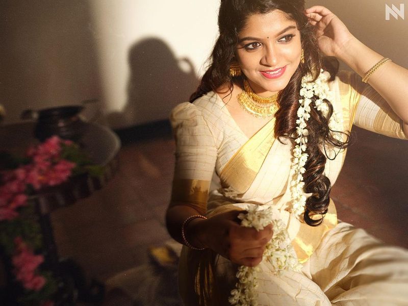 athulya and aparna balamurali onam special photos