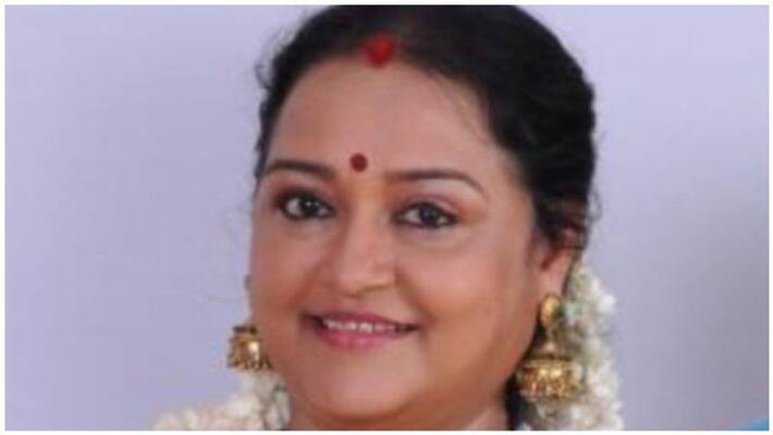 So good mind for actress Chitra? even avoid going abroad for this So good mind for actress Chitra? even avoid going abroad for this