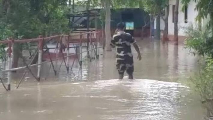 river water level increased in Murshidabad BSF camp flooded bmm river water level increased in Murshidabad BSF camp flooded bmm