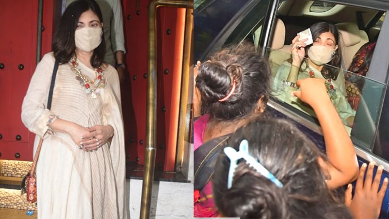 Hema Malini, Bhagyashree and Dimple Kapadia Spotted in different places in mumbai