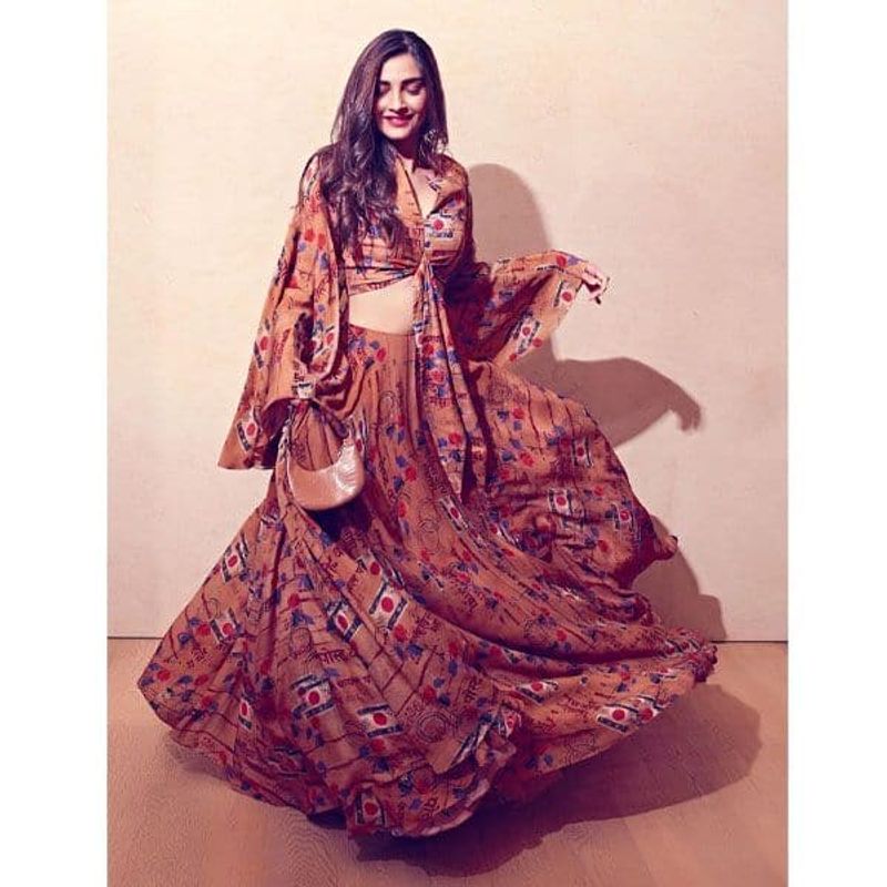 Kiara Advani to Alia Bhatt to Janhvi Kapoor: 5 Bollywood actresses inspired outfits to sport this Rakhi season SYT