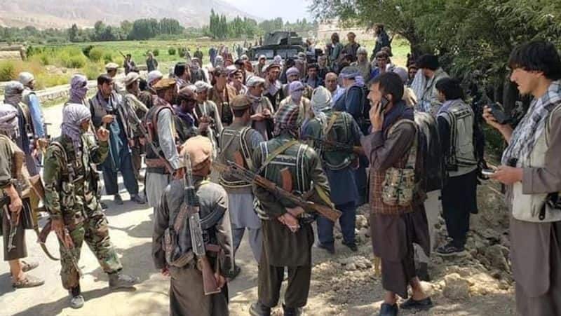 Panjir Valley militants waiting to clash with Taliban with weapons