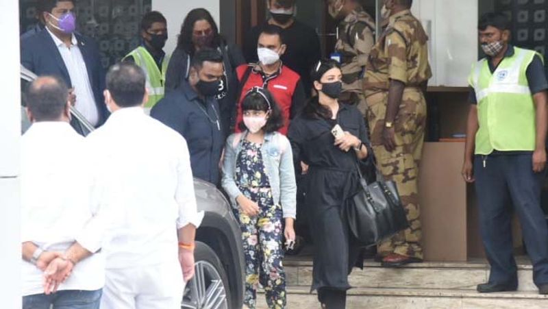 Aiahwariya Rai Bachchan leveas Shooting to see Abhishek Bachchan