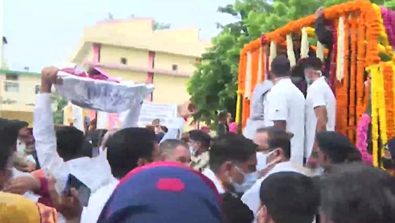 uttar pradesh former cm kalyan singh last rites narora ghats of river ganga in bulandshahr
