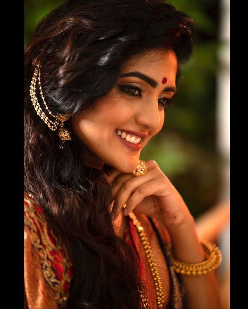 Eesha Rebba traditional look photoshoot mesmerizing