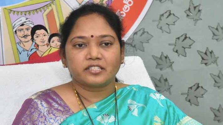 ex ap home minister mekathoti sucharita husband dayasagar clarity on party change ex ap home minister mekathoti sucharita husband dayasagar clarity on party change