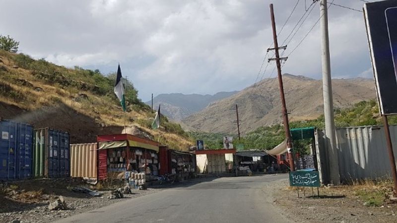 National Resistance Front defeat the Taliban in the Panchsheer Valley