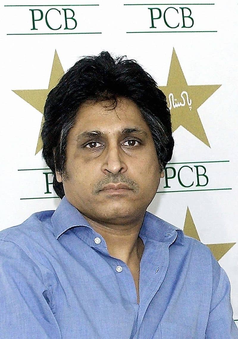 Imran Khan looking to appoint Ramiz Raja as Pakistan Cricket Board chief-ayh