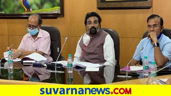 Minister sriramulu announces awards Over valmiki jayanthi 2021 Minister sriramulu announces awards Over valmiki jayanthi 2021