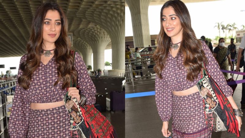 Saif Ali Khan returned from maldives and Flaunt Kareena name Tattoo