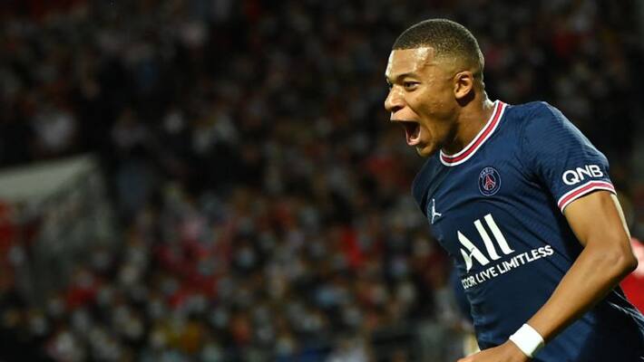 Real Madrid Bid 1400 crores Indian rupees offer to sign PSG striker Kylian Mbappe Real Madrid Bid 1400 crores Indian rupees offer to sign PSG striker Kylian Mbappe