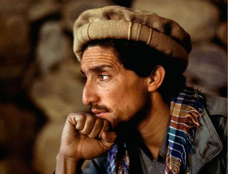 Who is the national resistance front of Afghanistan who wage war against Taliban