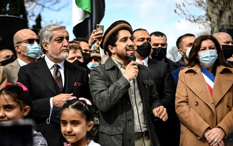 Who is the national resistance front of Afghanistan who wage war against Taliban