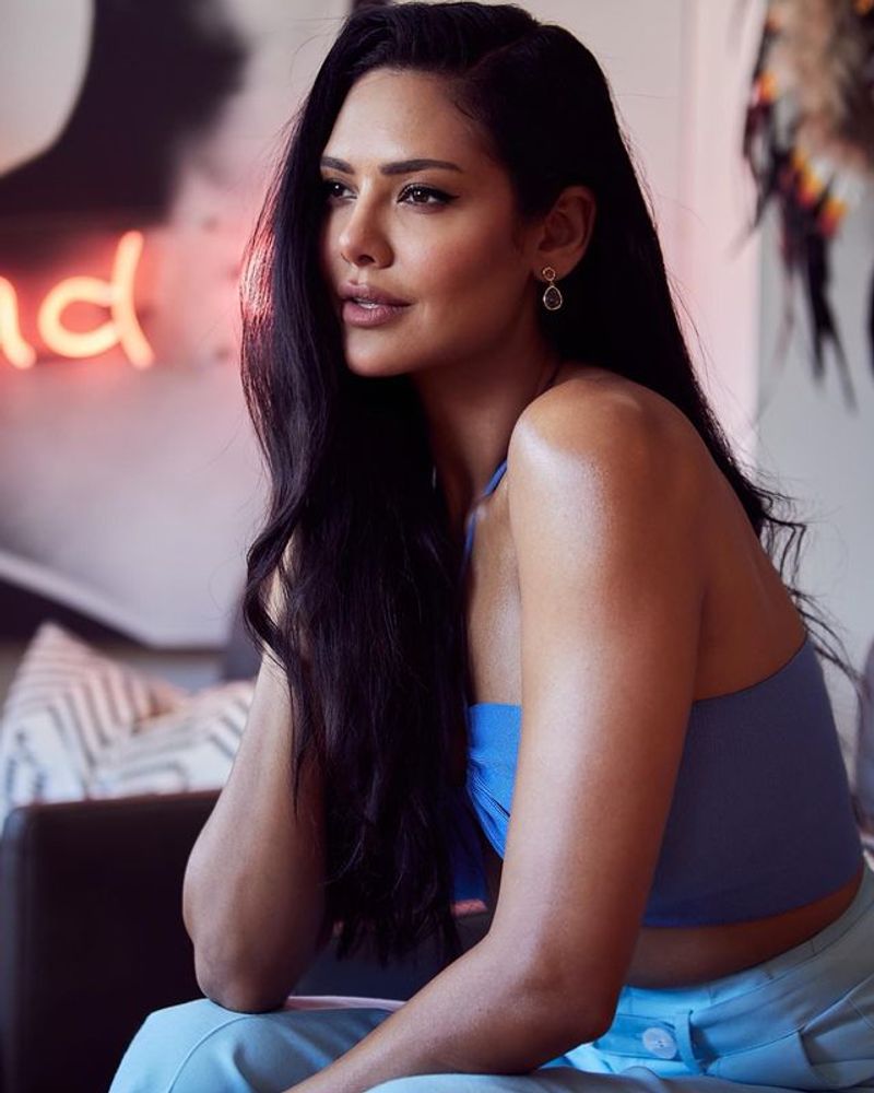 Esha Gupta Recalls Her Casting Couch experience