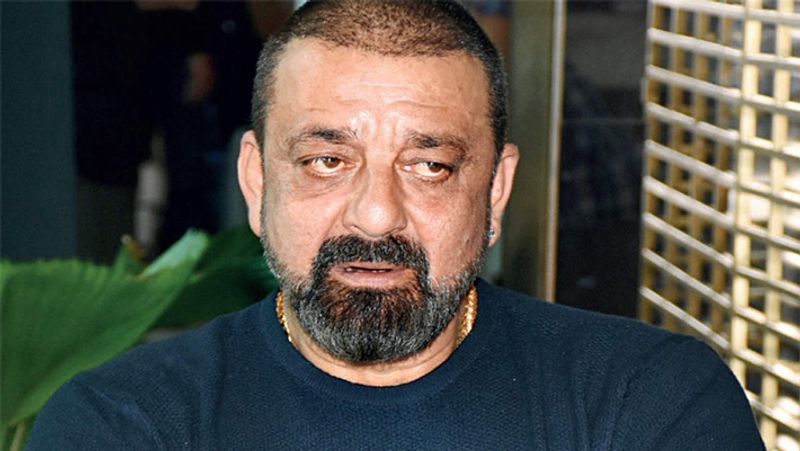 Sanjay Dutt wife Manyata Duut shared his picture, actor is seen walking with stick, fans get worried on his situation