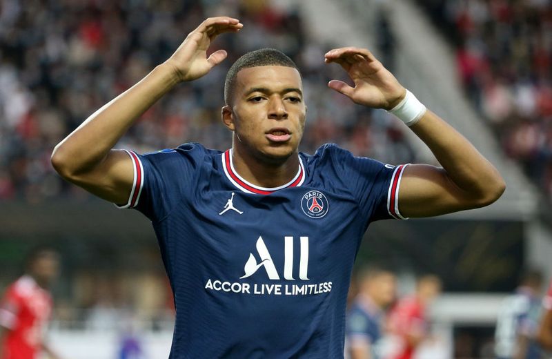 Lionel Messi's possible PSG debut against Reims overshadowed by Kylian Mbappe over his future-ayh