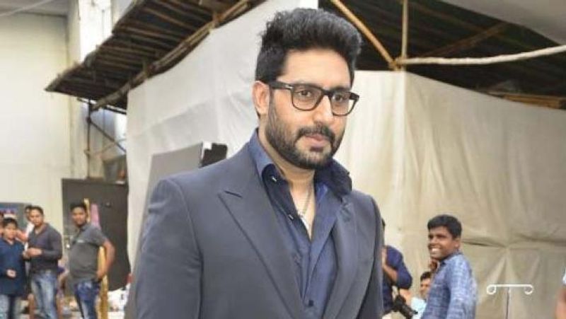 abhishek bachchan had to face comparison with amithabh bachchan bjc